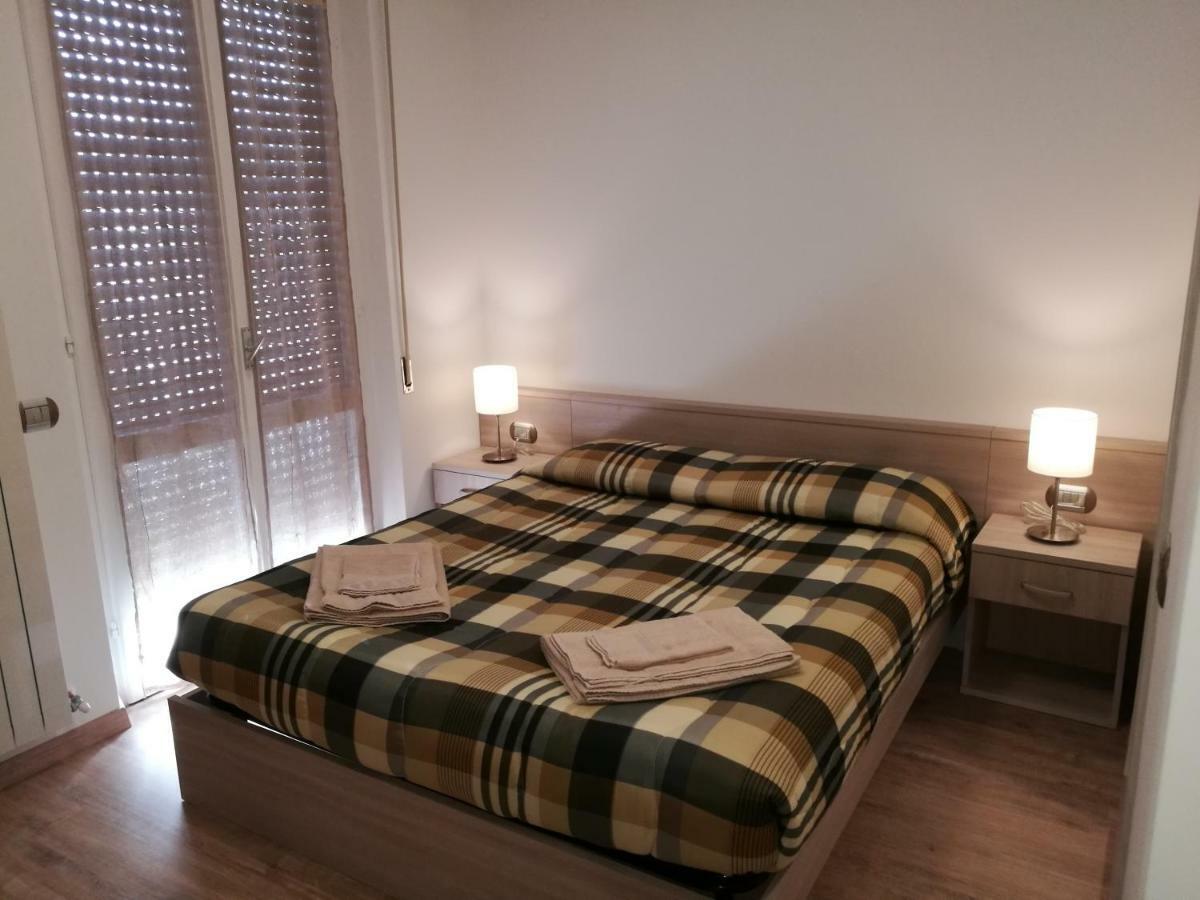 House Degli Angeli Rooms อัสซิซี ภายนอก รูปภาพ