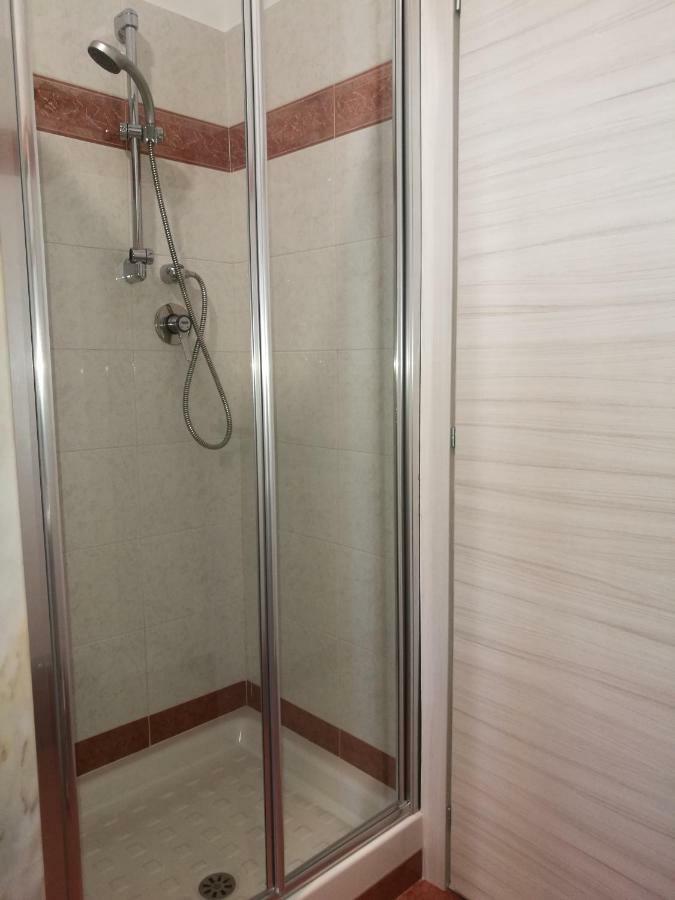 House Degli Angeli Rooms อัสซิซี ภายนอก รูปภาพ